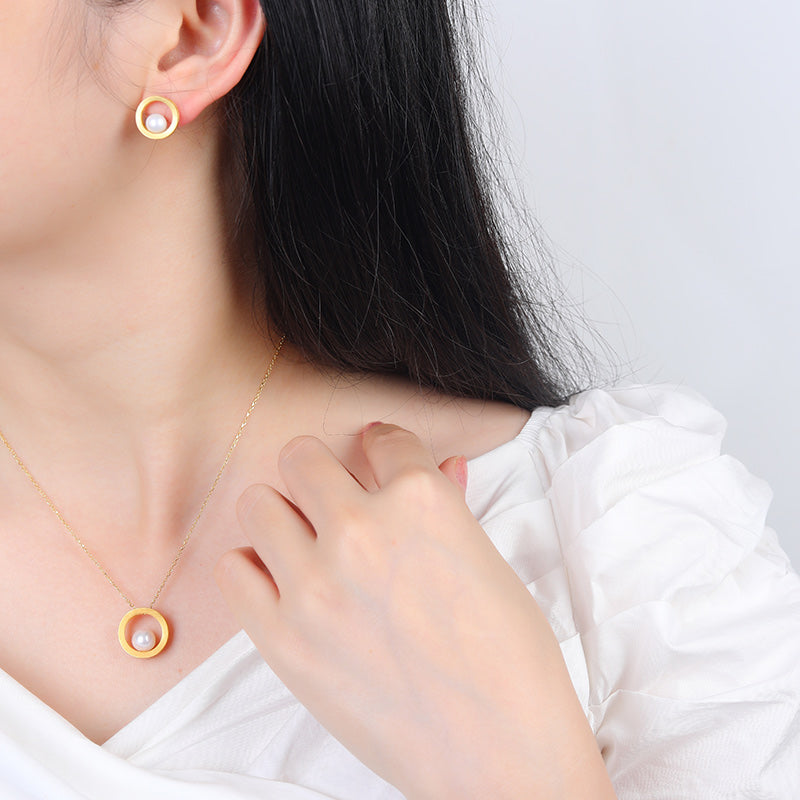 Pearl Hoop Necklace