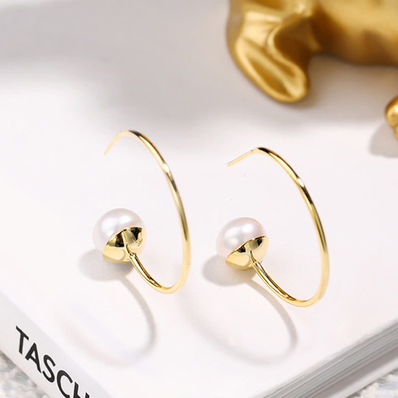 C-Shaped Pearl Earrings