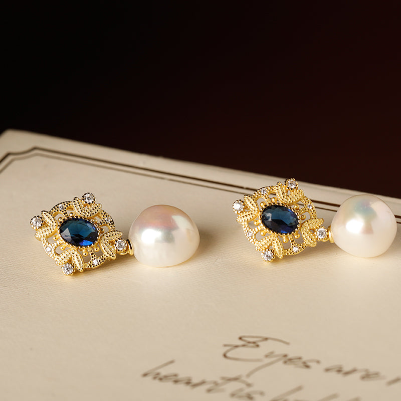 Baroque Court Pearl Earrings