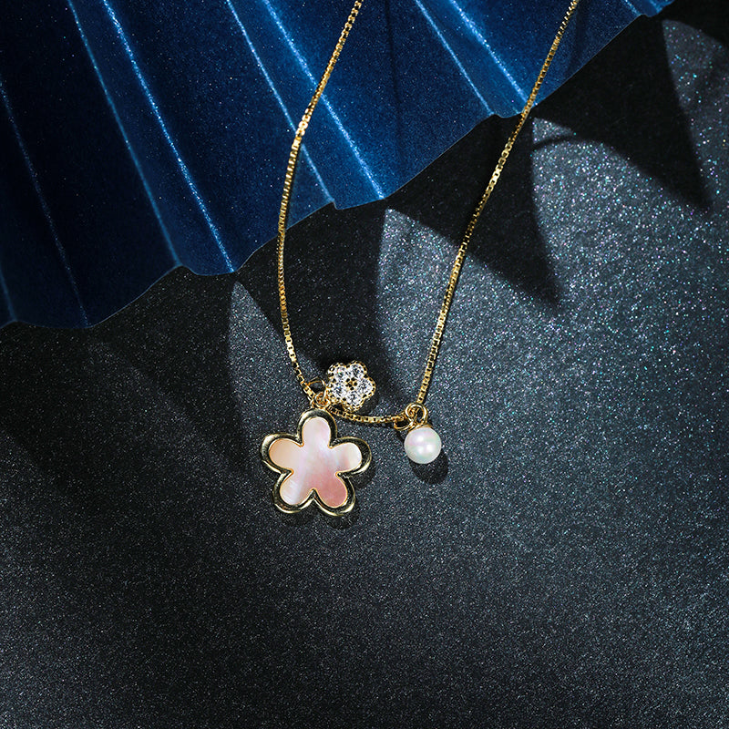 Pearl Peach Blossom Necklace