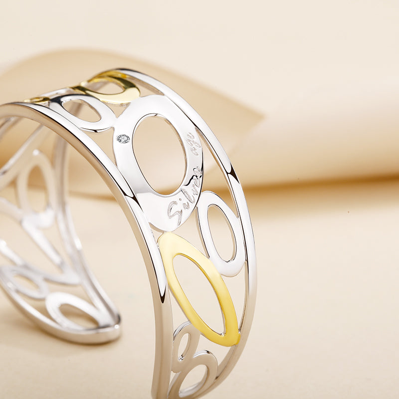 Sea Pianist Hollow Zircon Bracelet