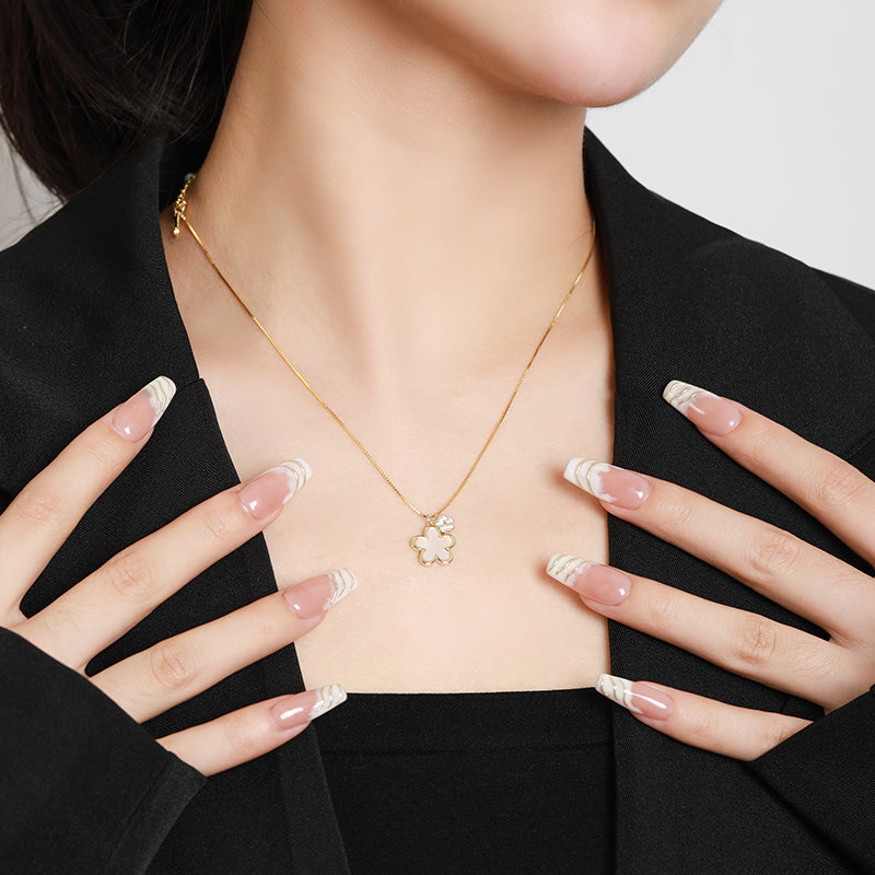 Pearl Peach Blossom Necklace