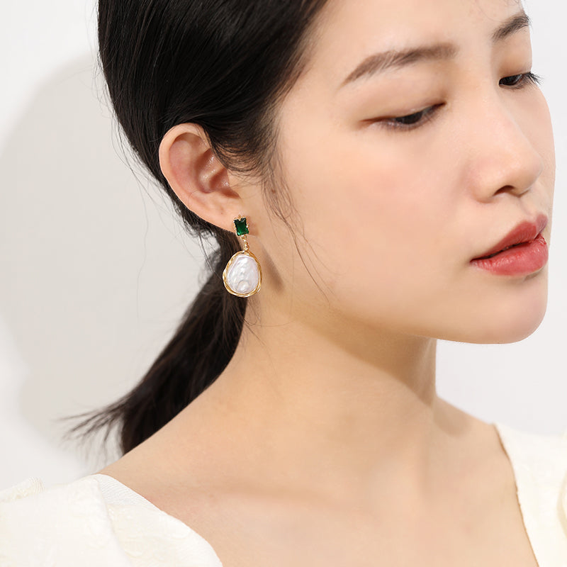 Baroque Pearl Green Cube Earrings