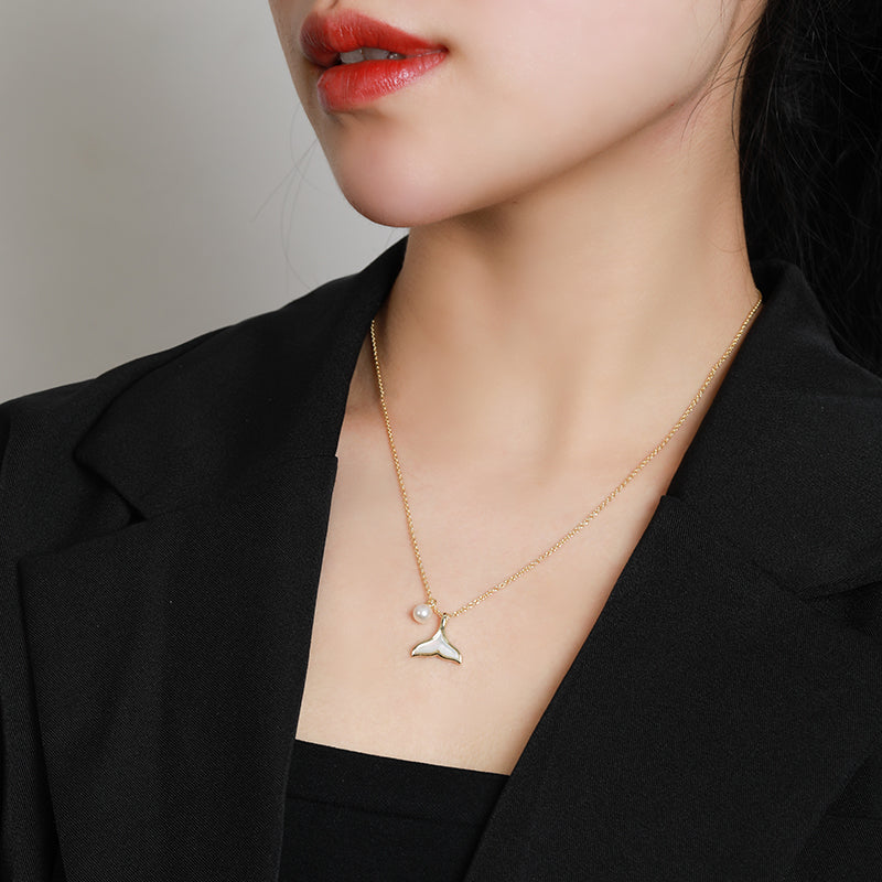 Mermaid Pearl Necklace