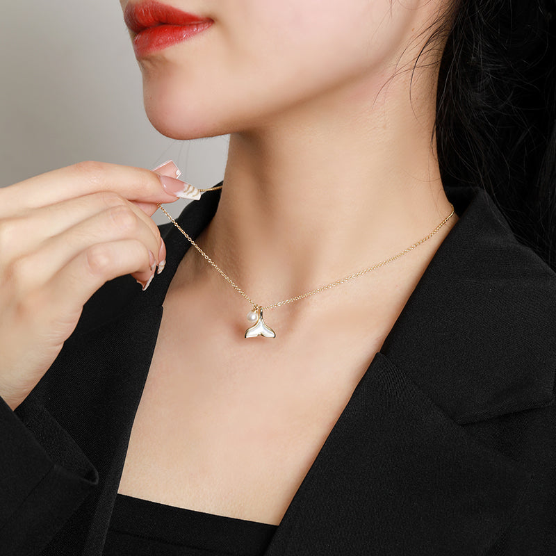 Mermaid Pearl Necklace