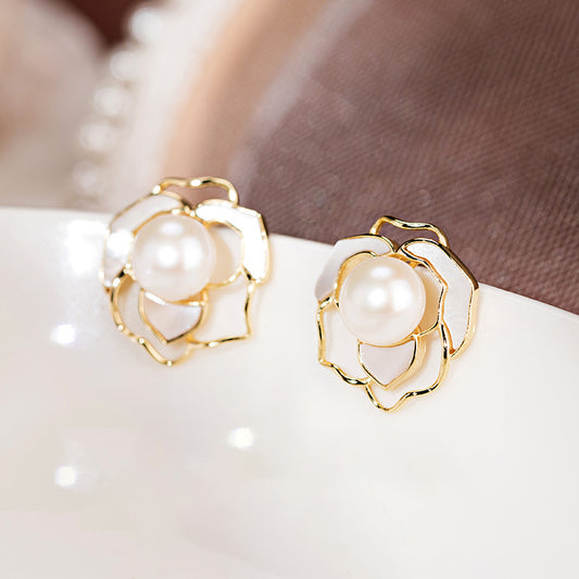 Camellia Pearl Earrings
