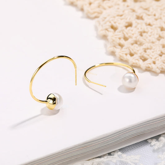 C-Shaped Pearl Earrings