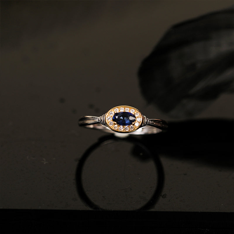 Classic Sapphire Ring
