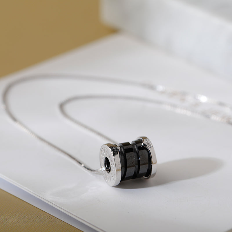 Black Ceramic Passepartout Necklace