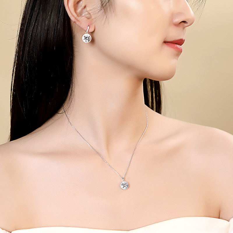 Sparkling Cubic Zirconia Silver Necklace